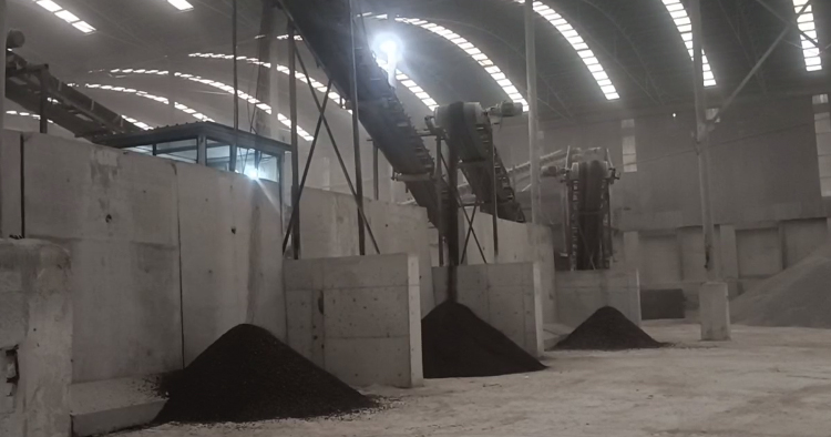 銑刨料破碎篩分機(jī) 瀝青攪拌站破碎機(jī)  瀝青再生設(shè)備